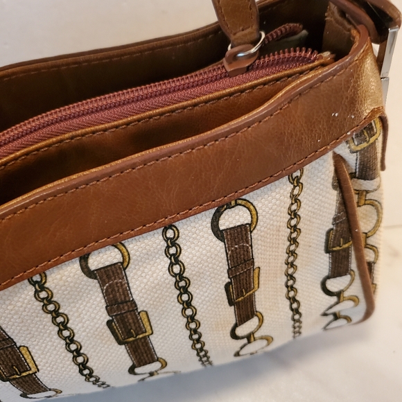 Liz And Co Equestrian Shoulderbag - Picture 8 of 8